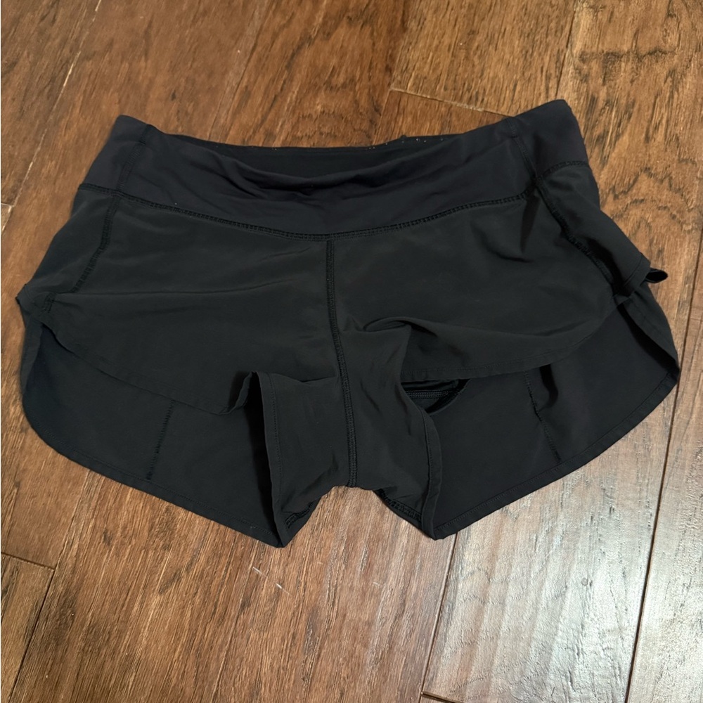 Lululemon Women's Black Athletic Shorts 4 inch